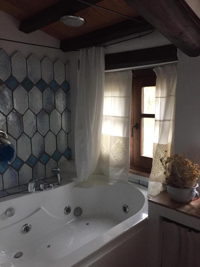 Bed and Breakfast Domo De Enas Exterior foto