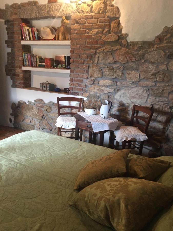 Bed and Breakfast Domo De Enas Exterior foto